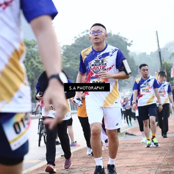 Runner Photo 8235798