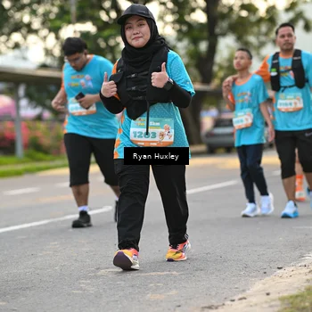 Runner Photo 8235808