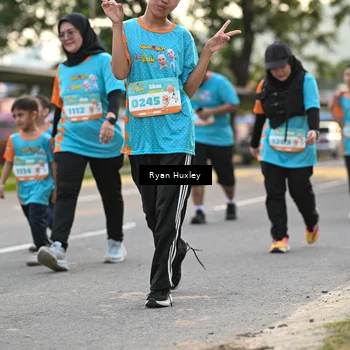 Runner Photo 8235809