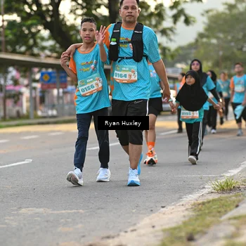 Runner Photo 8235818