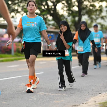 Runner Photo 8235833