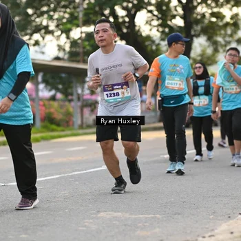 Runner Photo 8235842