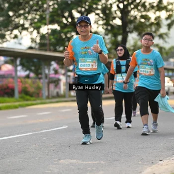 Runner Photo 8235848