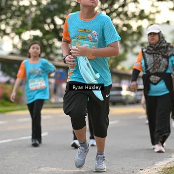 Runner Photo 8235859