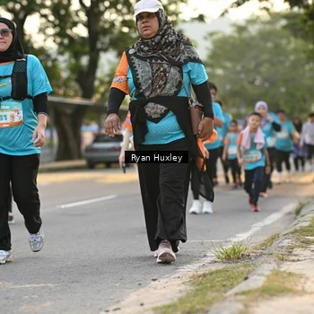 Runner Photo 8235863
