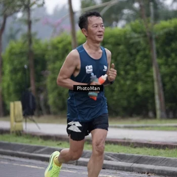 Runner Photo 8235871