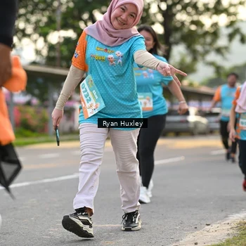 Runner Photo 8235876