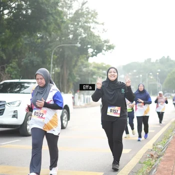 Runner Photo 8235878