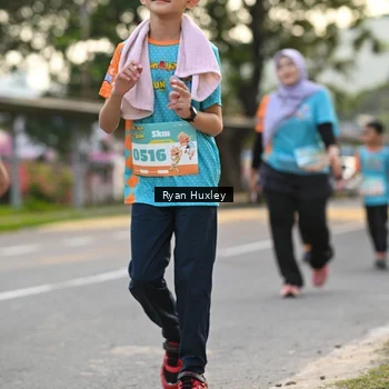 Runner Photo 8235889