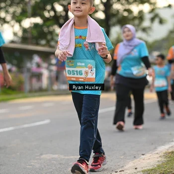Runner Photo 8235890