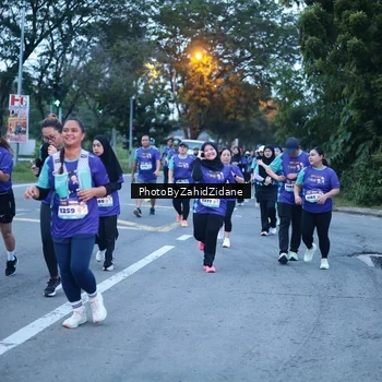 Runner Photo 8235912