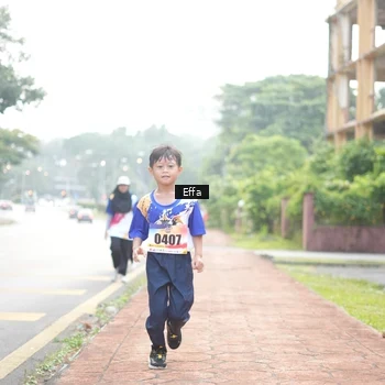 Runner Photo 8235919