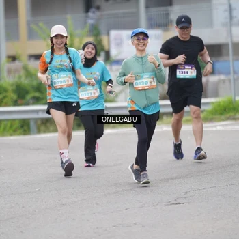 Runner Photo 8235932