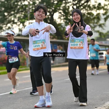 Runner Photo 8235958