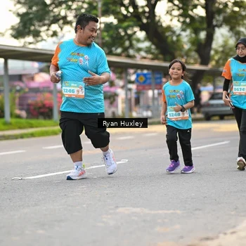 Runner Photo 8235969