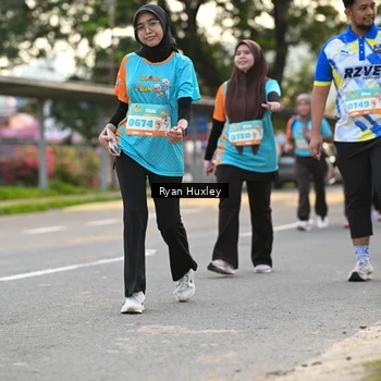 Runner Photo 8235987