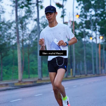 Runner Photo 8235999