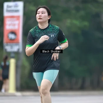Runner Photo 8236004