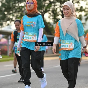 Runner Photo 8236038