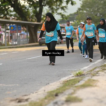 Runner Photo 8236041
