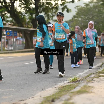 Runner Photo 8236043