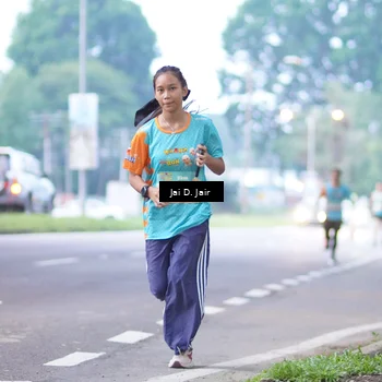 Runner Photo 8236053