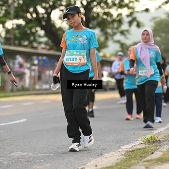 Runner Photo 8236056