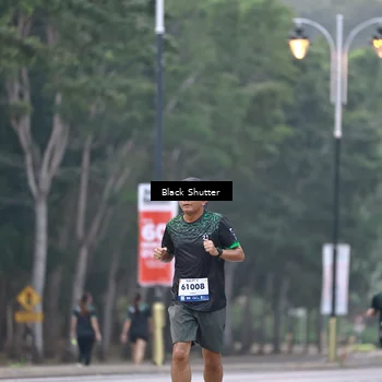Runner Photo 8236069