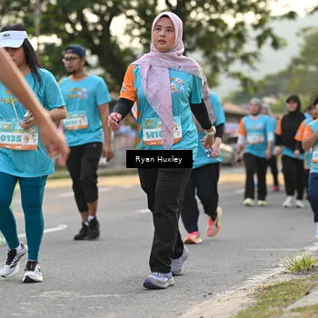 Runner Photo 8236075