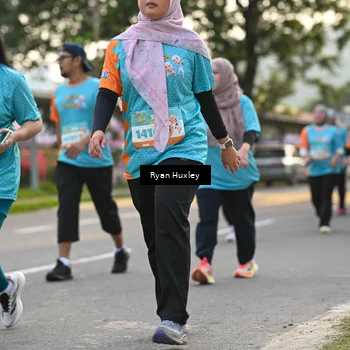 Runner Photo 8236077