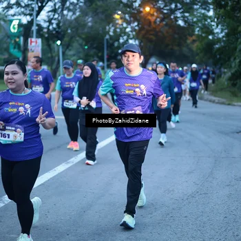 Runner Photo 8236096