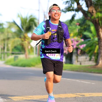 Runner Photo 8236098