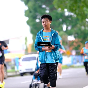 Runner Photo 8236109