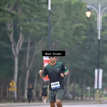 Runner Photo 8236135