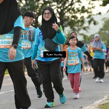 Runner Photo 8236173