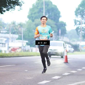 Runner Photo 8236191