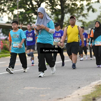 Runner Photo 8236193
