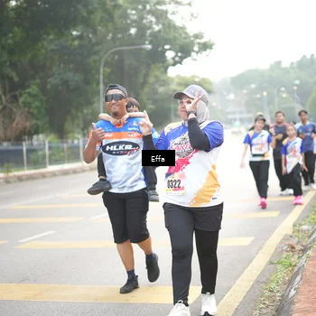Runner Photo 8236204