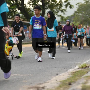 Runner Photo 8236211