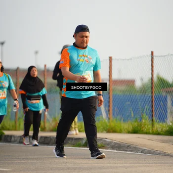 Runner Photo 8236235