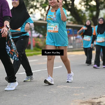 Runner Photo 8236244