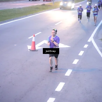 Runner Photo 8236281