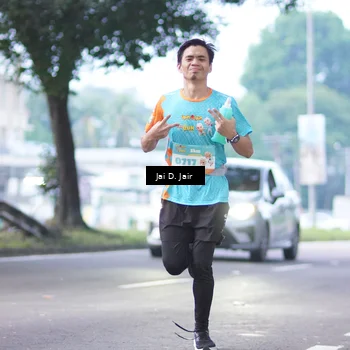 Runner Photo 8236298