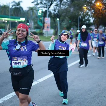 Runner Photo 8236307