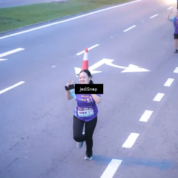 Runner Photo 8236310