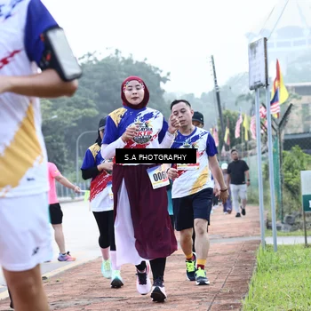 Runner Photo 8236314