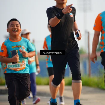 Runner Photo 8236319