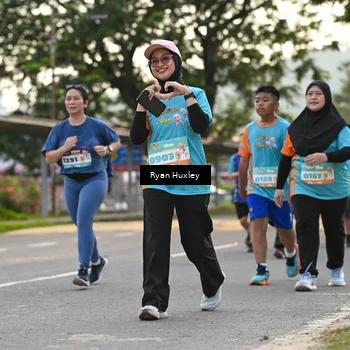 Runner Photo 8236328