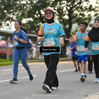 Runner Photo 8236329