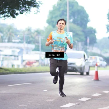Runner Photo 8236335